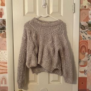 Gray Cropped Sweater, Zig Zag pattern in the front and straight in the back.